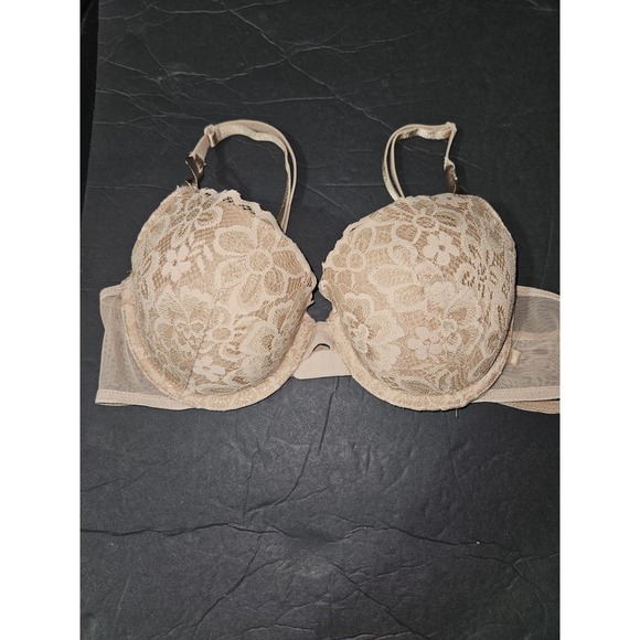 Victoria's Secret Other - 36B Victoria's Secret Lined Demi NWOT
